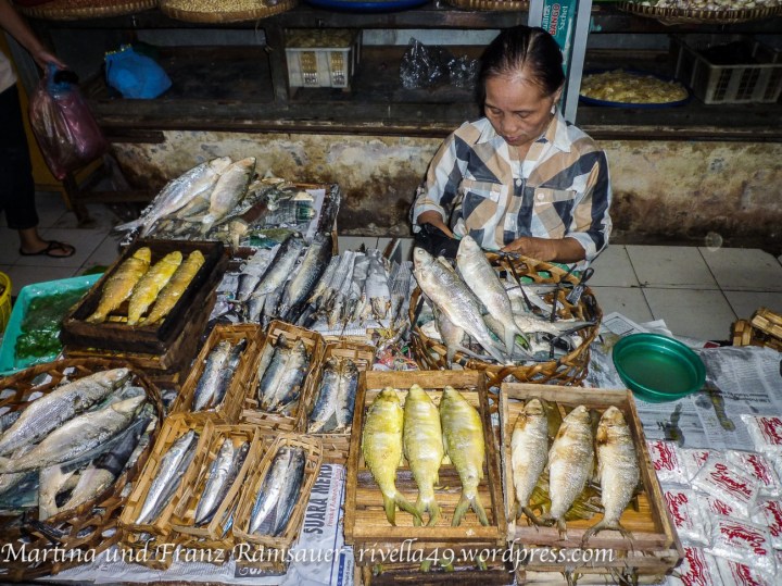 On the good old fish market!!