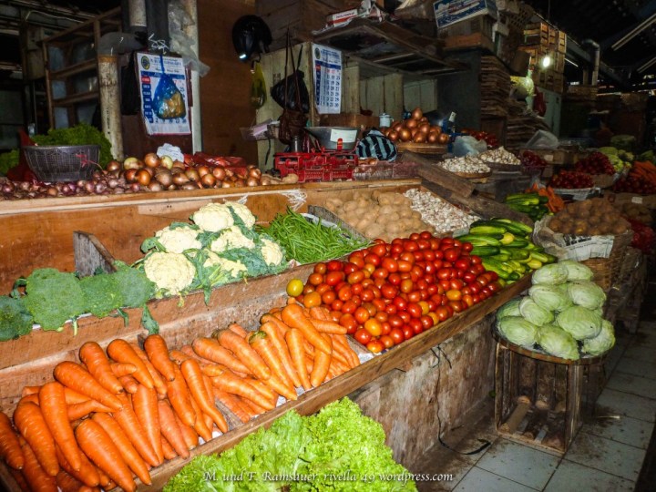 Zum Glück habe ich genug zu essen/ Fortunatel I have got enough to eat! Per fortuna ho abbastanza da mangiare!